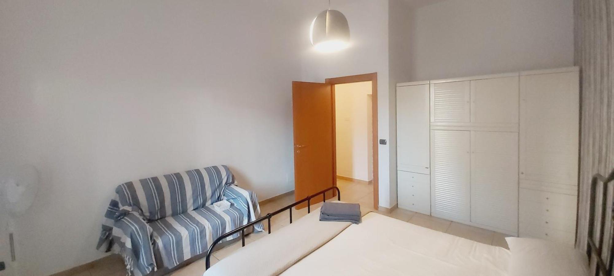 Mamo1 - Appartamento In Pieno Centro Citta Бари Экстерьер фото